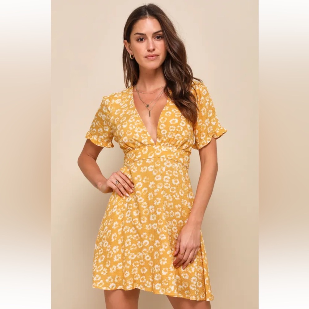Lulus Garden Explorer Mustard Yellow Floral Print Mini Dress - Size M